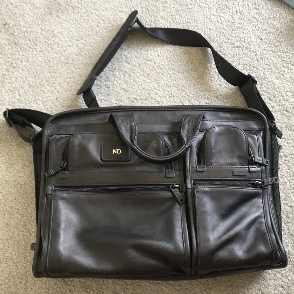 Moving Sale!!! Tumi Leather Briefcase